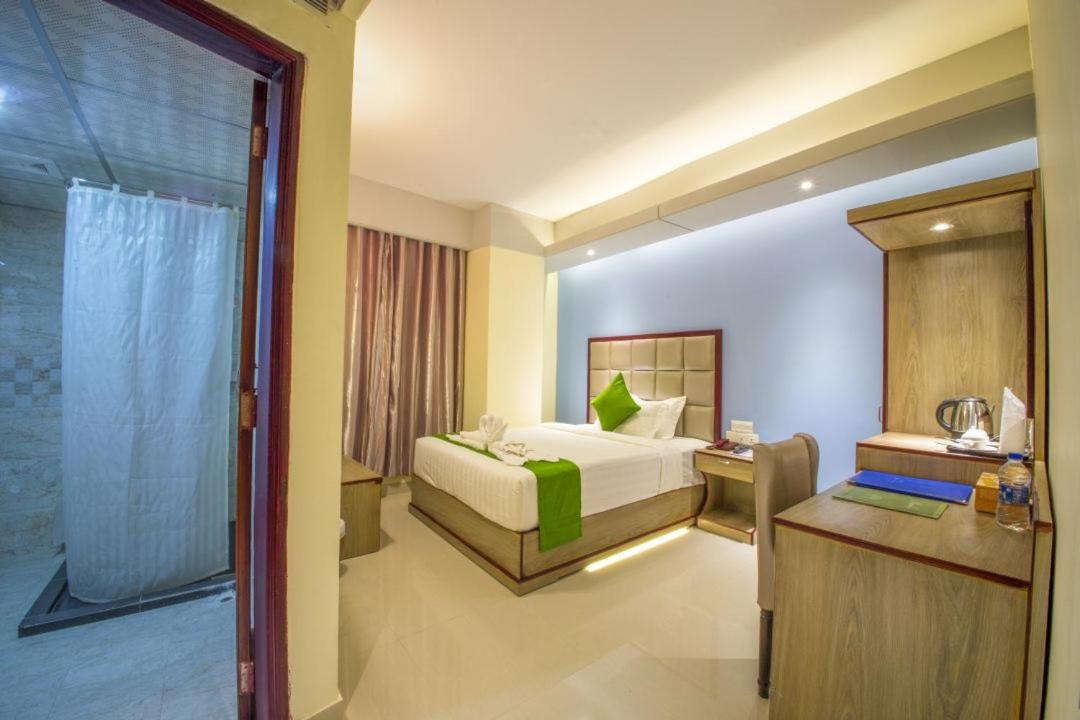 סילט Hotel Mira Garden מראה חיצוני תמונה