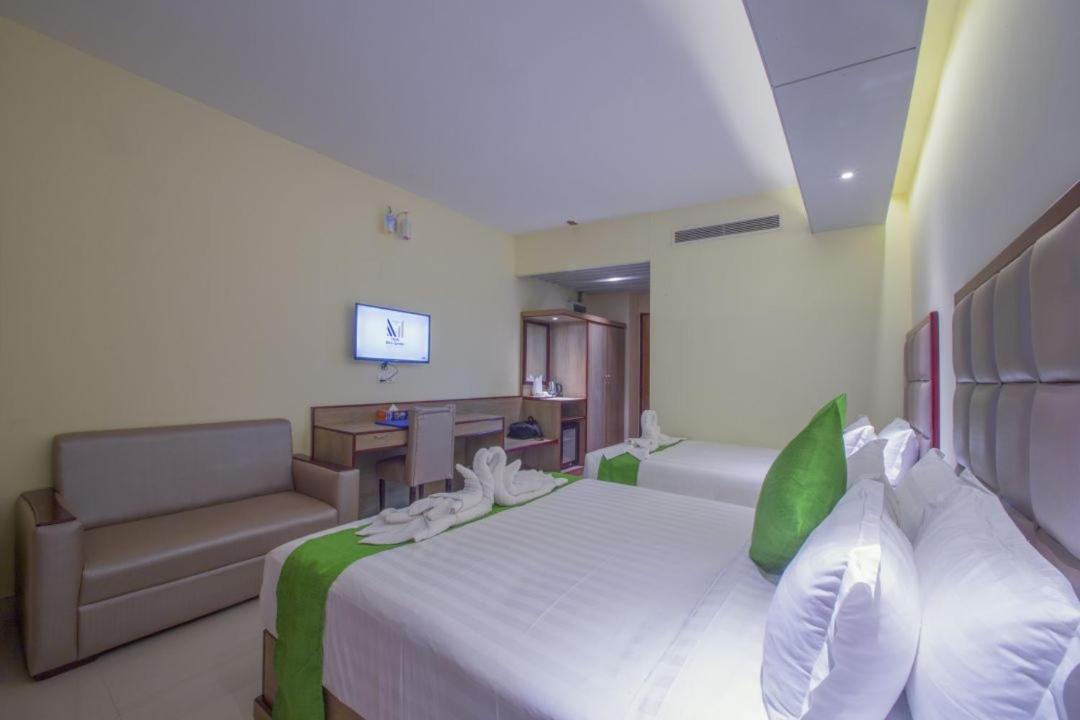 סילט Hotel Mira Garden מראה חיצוני תמונה