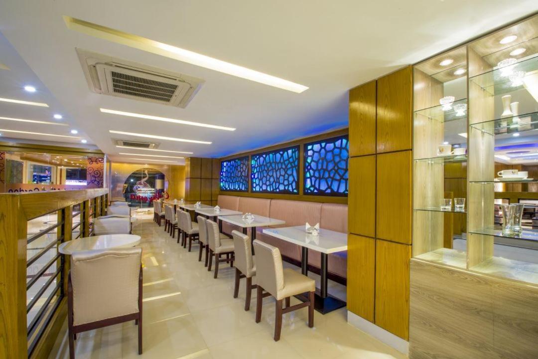 סילט Hotel Mira Garden מראה חיצוני תמונה
