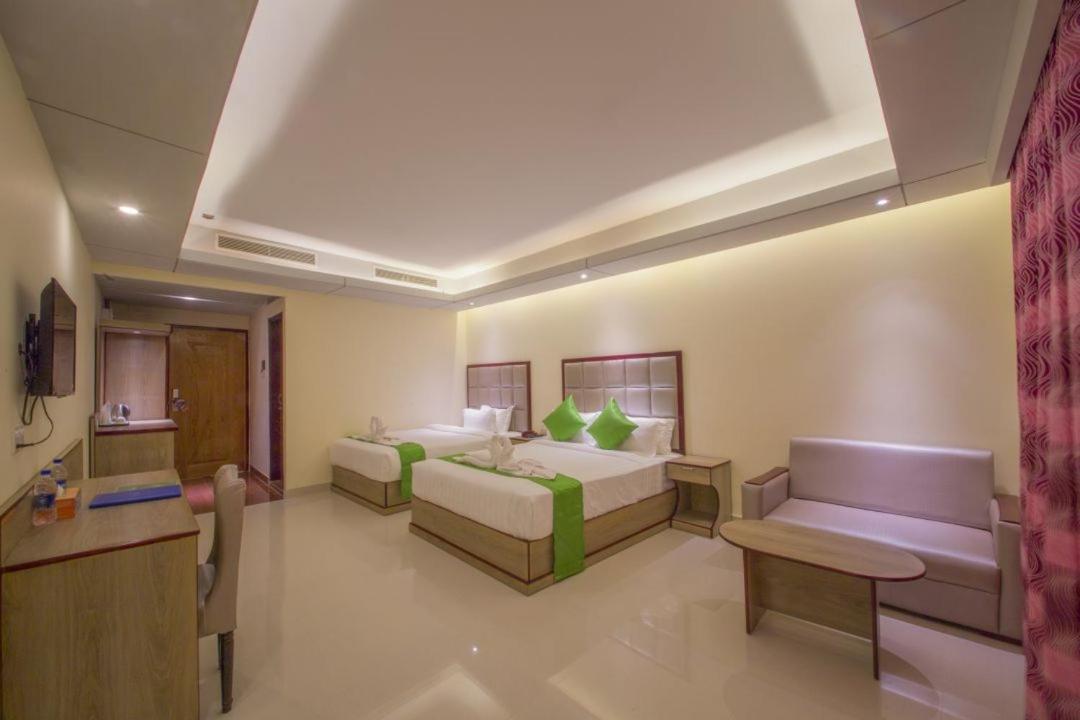 סילט Hotel Mira Garden מראה חיצוני תמונה
