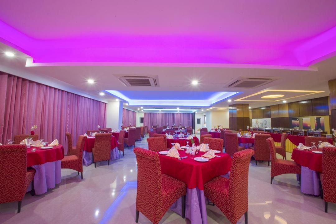 סילט Hotel Mira Garden מראה חיצוני תמונה