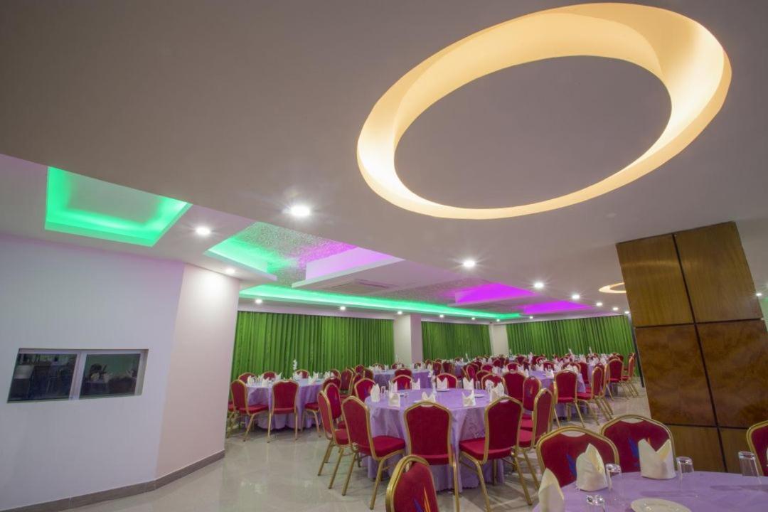 סילט Hotel Mira Garden מראה חיצוני תמונה
