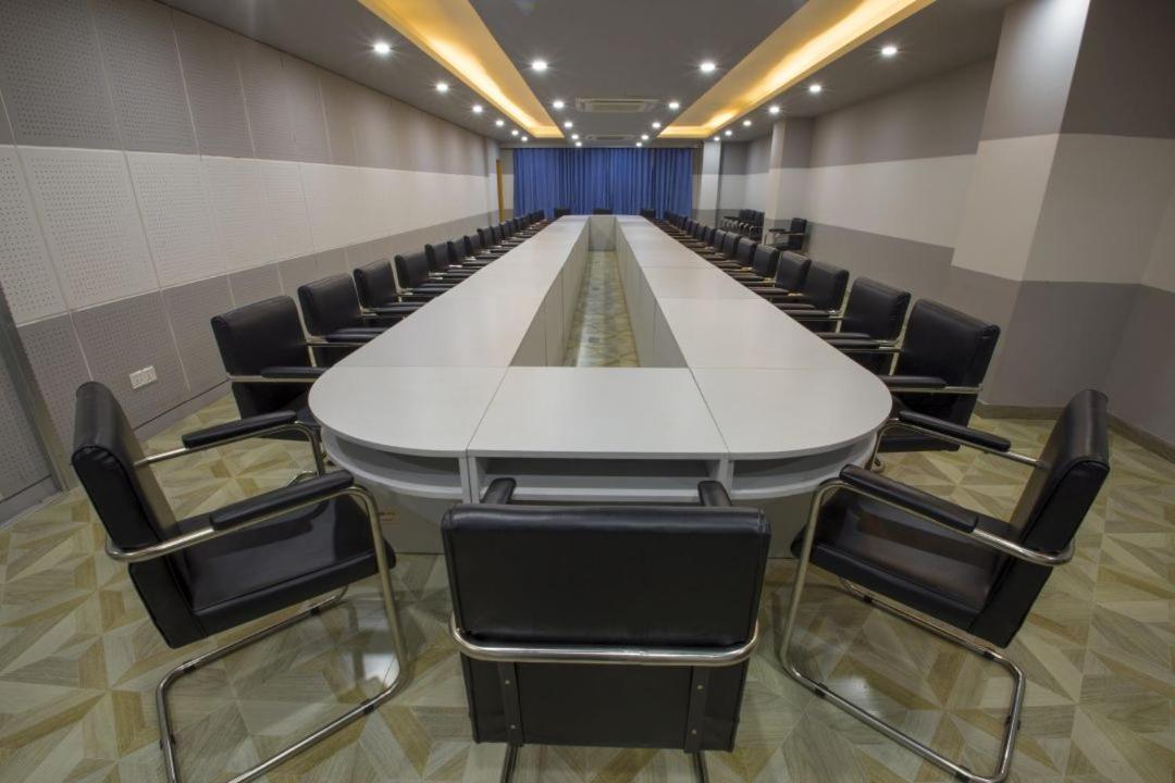 סילט Hotel Mira Garden מראה חיצוני תמונה